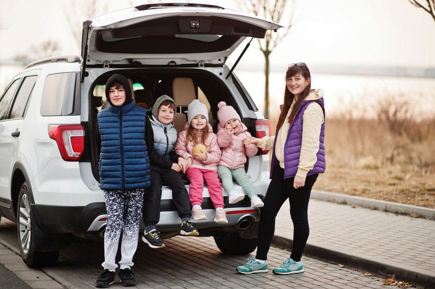 Changer de voiture en famille : Allianz vous aide à choisir entre trois niveaux d’assurance auto