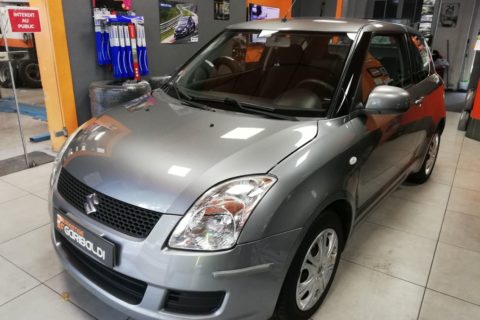 Suzuki Swift 1.3i